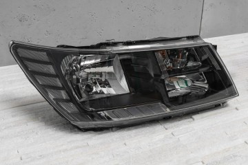 Faro de Tuning para Fiat Freemont Negro Izquierdo/Derecho 2011-2015