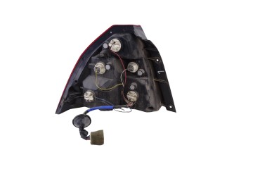  PILOTO TRASERO DERECHO CHEVROLET AVEO BERLINA LT 2010 212217 CHEVROLET - 1