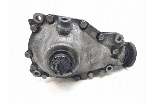 2012 BMW X3 F25 Front differential 7567345 Car type 4x4 SUV