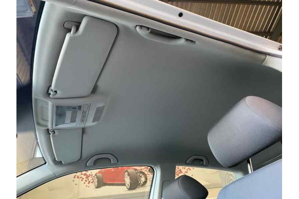 VOLKSWAGEN POLO IV (9N3) Advance