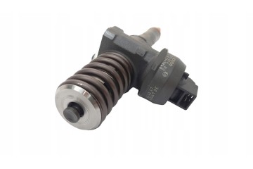 GOLF VI INJECTOR PASSAT B6 TOURAN SUPERB OCTAVIA TOLEDO A3 2 0 TDI Catalog number of the part 0 986 441 567