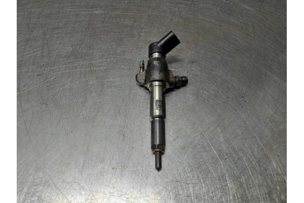 OE DOG INJECTOR CR CITROEN FORD MAZDA PEUGEOT VOLVO 1 6 HDI TDCI Part manufacturer no brand