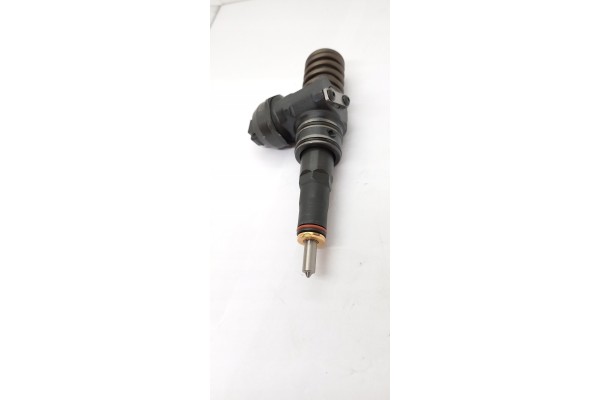 INJECTOR AUDI A2 A6 VW PASSAT B5 GOLF IV LUPO POLO FABIA 1 4 1 9TDI Catalog number of the part 0 414 720 085