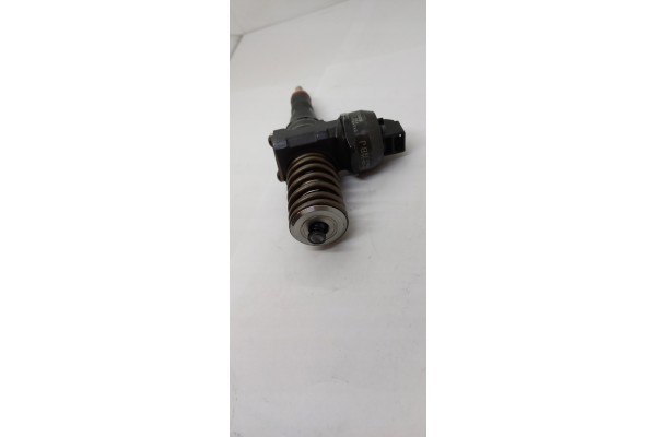 INJECTOR AUDI A2 A6 VW PASSAT B5 GOLF IV LUPO POLO FABIA 1 4 1 9TDI Part manufacturer Bosch