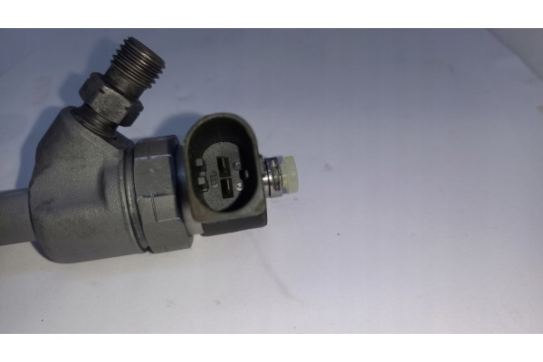 Inyector Bosch 0 445 110 139