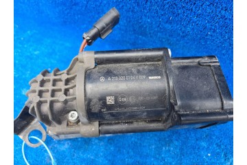 MERCEDES COMPRESSOR SUSPENSION COMPRESSOR AIRMATIC A2133200104 Part manufacturer Mercedes Benz OE