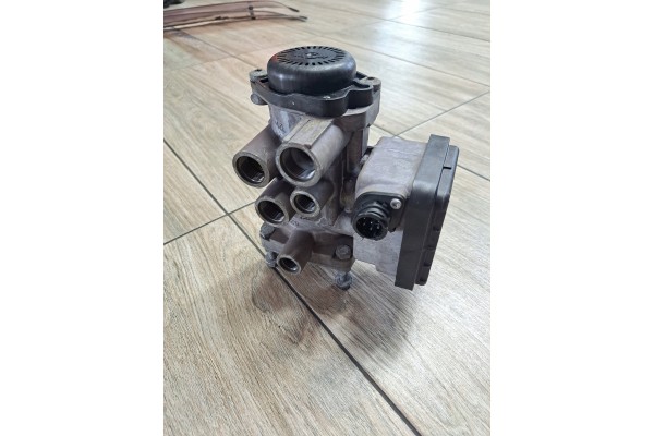 PNEUMATIC VALVE MODULATOR EBS SEMI TRAILER EUROPE FORD F MAX CARGO EURO 6 Catalog number of the part K023711 21EF