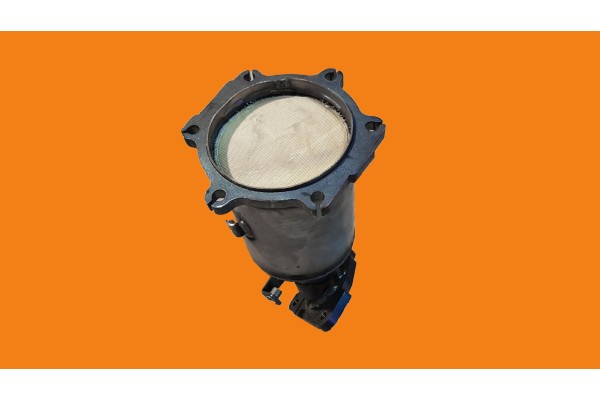 CATALYST NISSAN ALMERA 1 5i 1 8i TINO 1 8i Quality of parts according to GVO P replacement with original quality