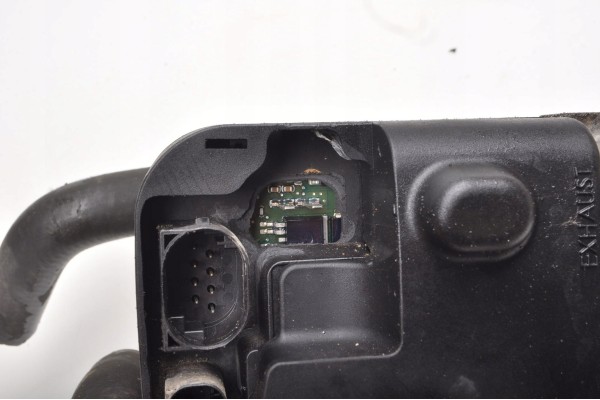 MERCEDES W221 4 7 V8 WEBASTO HEATER A2215008498 Catalog number of the part A2215008498