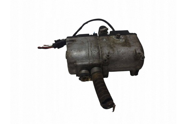 2012 Hyundai i40 Parking heater Webasto 122R000275 Catalog number of substitutes 117840FF 252526