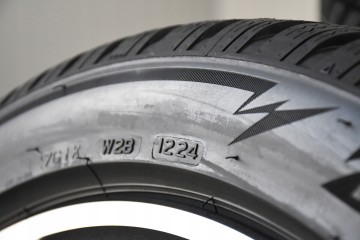 NEW Alloy Wheels 18 Cupra Formentor 5FF601025N New Bridgestone 2024 Customs tariff code 87089997