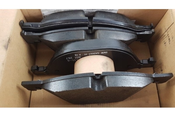 Brake pads complete ceramic front BMW 5 F 10 11 GRAN TURISMO 07 6