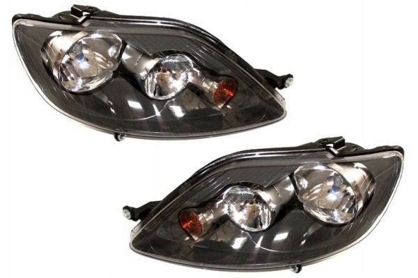Headlight set for Volkswagen Golf V PLUS 2005 2009 LEFT RIGHT TYC Product weight with unit packaging 3 5 kg