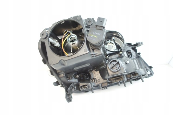 TYC 20 12162 05 2 Headlight Mercedes Benz CLASS M LEFT Car type passenger cars