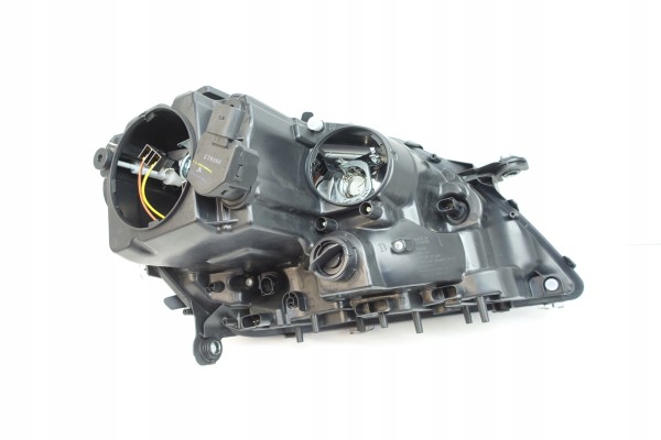 TYC 20 12162 05 2 Headlight Mercedes Benz CLASS M LEFT Version European
