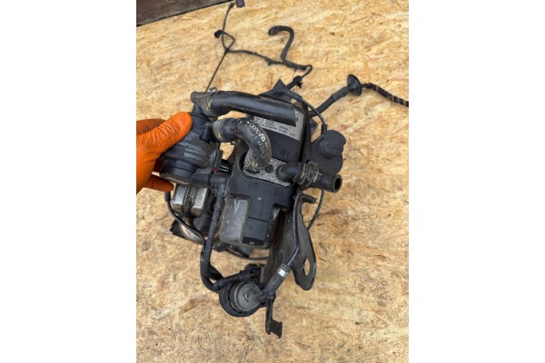 Calefactor estacionario Webasto VW T6 7E0815071E usado 2