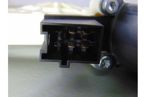 A1697301679 ELEVALUNAS TRASERO DERECHO MERCEDES-BENZ CLASE B (BM 245)