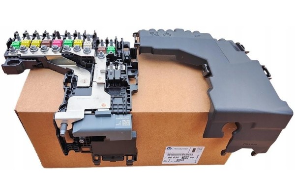 PEUGEOT 508 9665878080 BATTERY MODULE Part manufacturer Peugeot OE