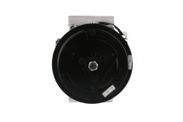 VOLVO AIR CONDITIONING COMPRESSOR S60 AND S80 AND V70 II XC70 AND XC90 AND 2 0 3 0 Product weight with unit packaging 11 kg