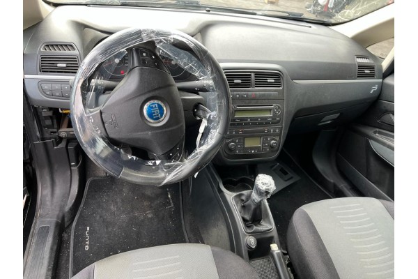 FIAT GRANDE PUNTO (199) 1.3 Multijet Sport (01.2007)