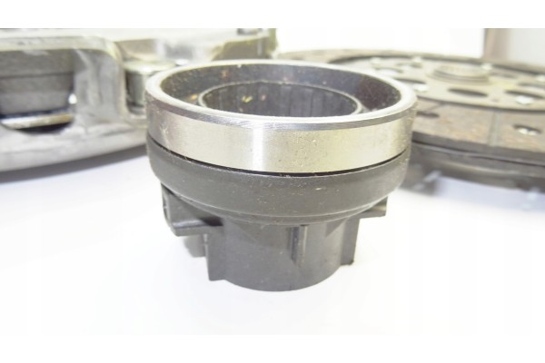 DEFENDER 2 5 Td5 4x4 L316 LUK CLUTCH 627300900 FTC4630 DISCOVERY II L318 Part manufacturer Schaeffler LuK