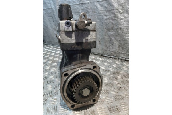 Compresor de Aire Wabco 912 518 207 0 usado 4