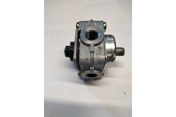 DAF MERCEDES MULTI WAY VALVE 4 2 WABCO 9520030320 BOAT EAN GTIN 4057875295198