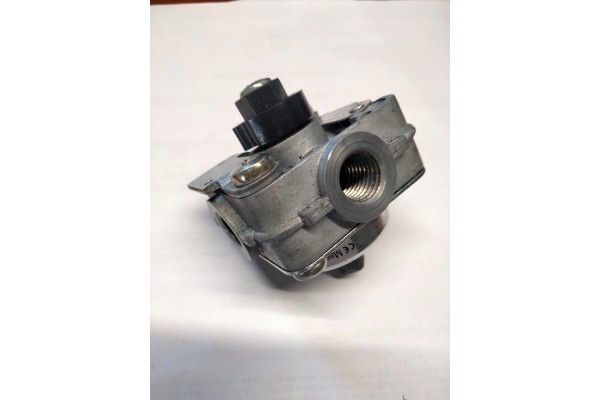 DAF MERCEDES MULTI WAY VALVE 4 2 WABCO 9520030320 BOAT Part manufacturer Wabco