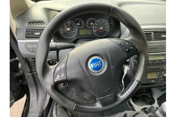 FIAT GRANDE PUNTO (199) 1.3 Multijet Sport (01.2007)