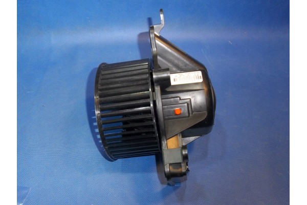 Ventilador interior original Peugeot OE 6441.CP usado 5