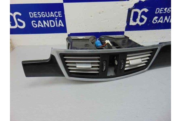 A2128302554 REJILLA AIREADORA MERCEDES-BENZ CLASE E (BM 212) FAMILIAR