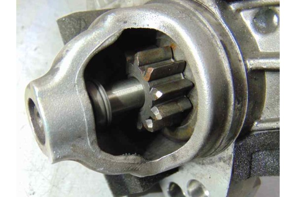 233005993R MOTOR ARRANQUE NISSAN MICRA (K14)