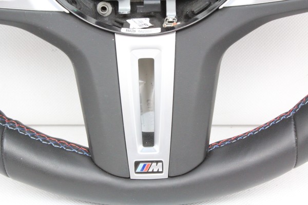STEERING WHEEL MPAKIET BLADES ASSISTANT THREAD BMW G01 X3 G02 X4 M40i LCI Car type 4x4 SUV passenger cars