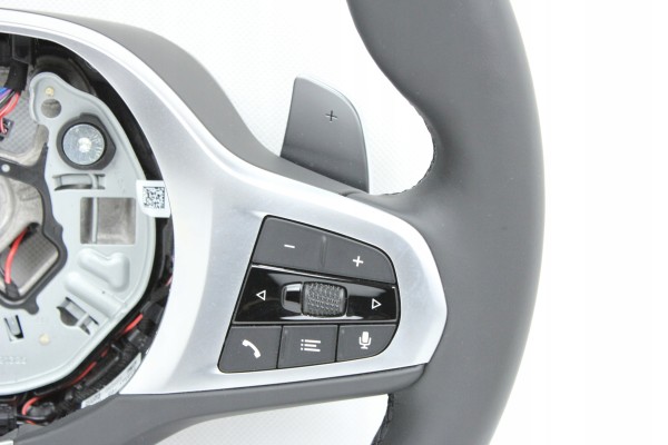 STEERING WHEEL MPACKAGE HEATED BLADES BMW F40 F44 G42 G20 G21 G22 G23 G26 G29 Catalog number of the part 8746691 VIN CK24311