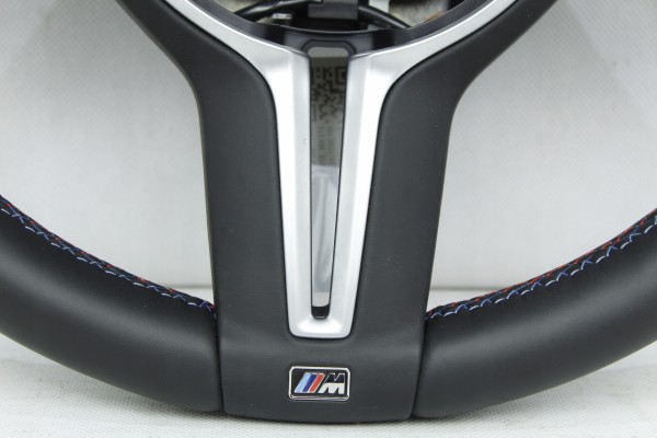 LEATHER STEERING WHEEL MPAKIET BMW M2 F87 M3 F80 M4 F82 F83 Car type 4x4 SUV passenger cars