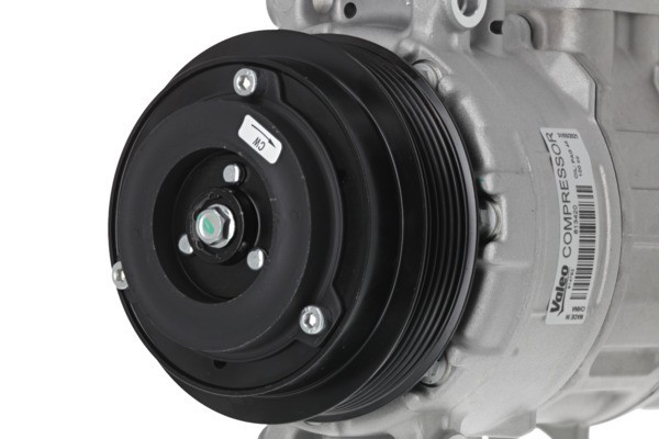 Compresor de aire acondicionado Valeo 813420 nuevo 4