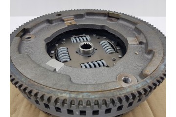 SACHS SMART CABRIO CITY COUPE 0 6 98 04 DMF CLUTCH Catalog number of the part 3089 006 033