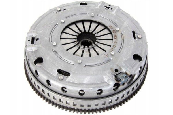 SACHS SMART CABRIO CITY COUPE 0 6 98 04 DMF CLUTCH Product weight 0 15 kg