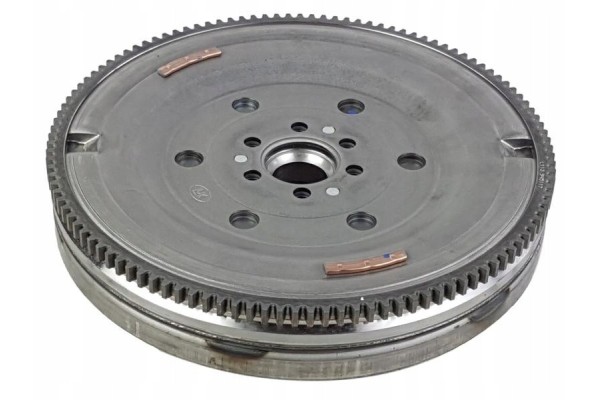 LUK CLUTCH SET AUDI A4 A6 2 0 TDI 04 11 DMF Product weight 8 kg