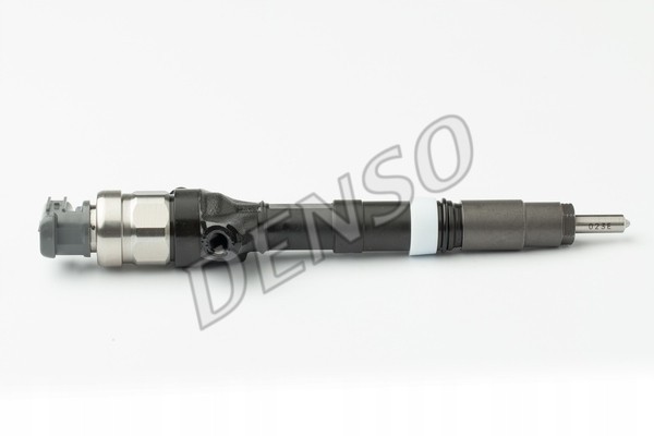 Inyector Denso DCRI107580 usado 3