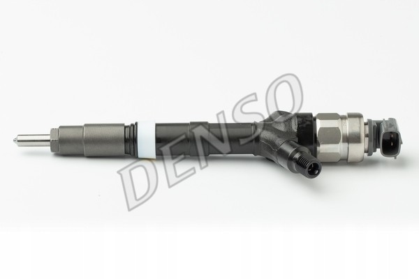 Inyector Denso DCRI107580 usado 4