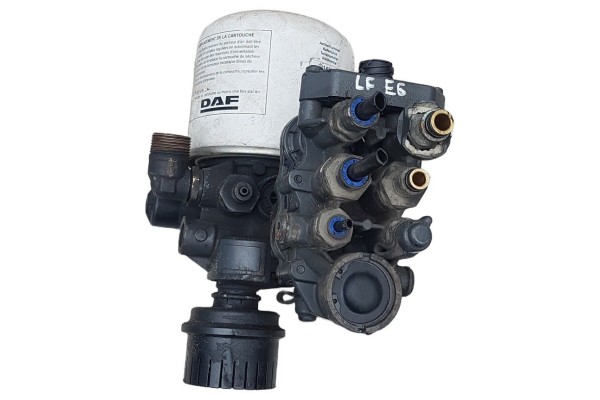 Base del Secador de Aire Octopus Daf LF Euro 6 1953420 usado 2