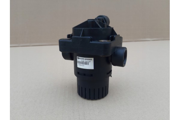 DAF MAN MERCEDES RELAY VALVE KNORR BREMSE 0481026307 Quality of parts according to GVO Q original with factory logo OEM OES