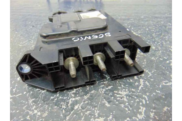 245800011R MODULO ELECTRONICO RENAULT SCENIC III (JZ) Dynamique 2011 245800011R 180289 RENAULT - 3