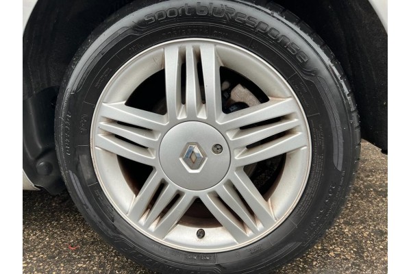 RENAULT SCENIC II (JM) Authentique