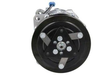 Air conditioning compressor THERMOTEC KTT090406