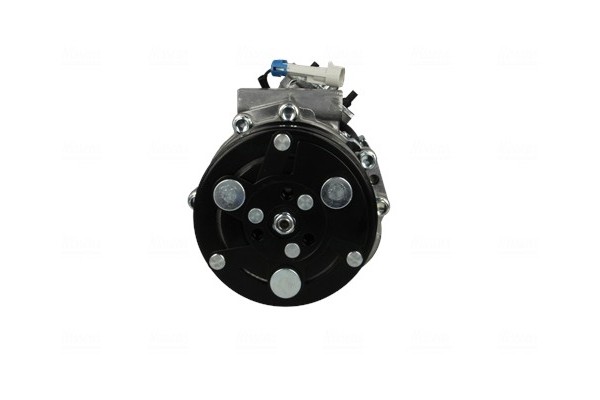Compresor de aire acondicionado Nissens 89042 usado 3