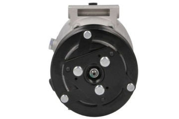 Air conditioning compressor KTT090434