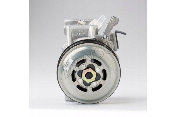 Compresor Denso DCP50309 para aire acondicionado usado 3