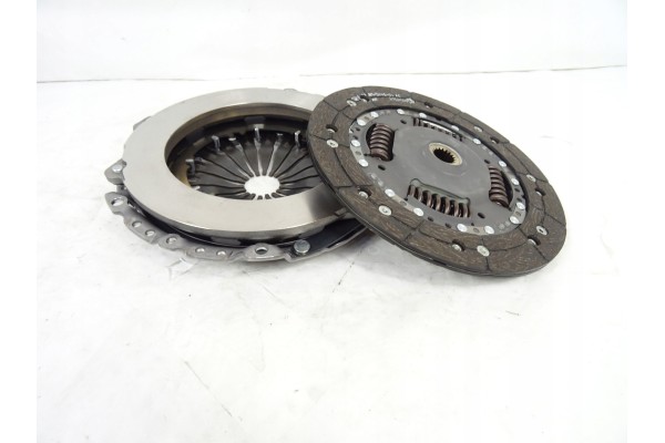 CLUTCH SET C P 1 6HDI 08 Catalog number of the part 1611273080